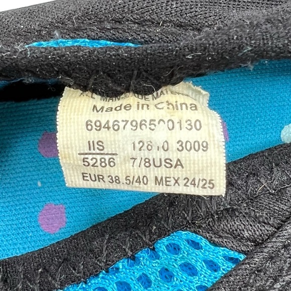 Joe Boxer TriMesh Water Shoes Black Blue sz 7 8 - Picture 8 of 13